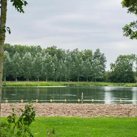 In Near The Water Ferienhaus