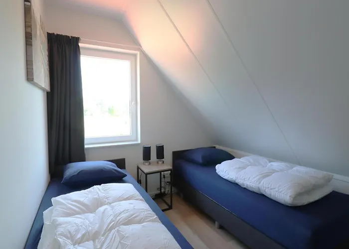 Vakantiehuis In By *